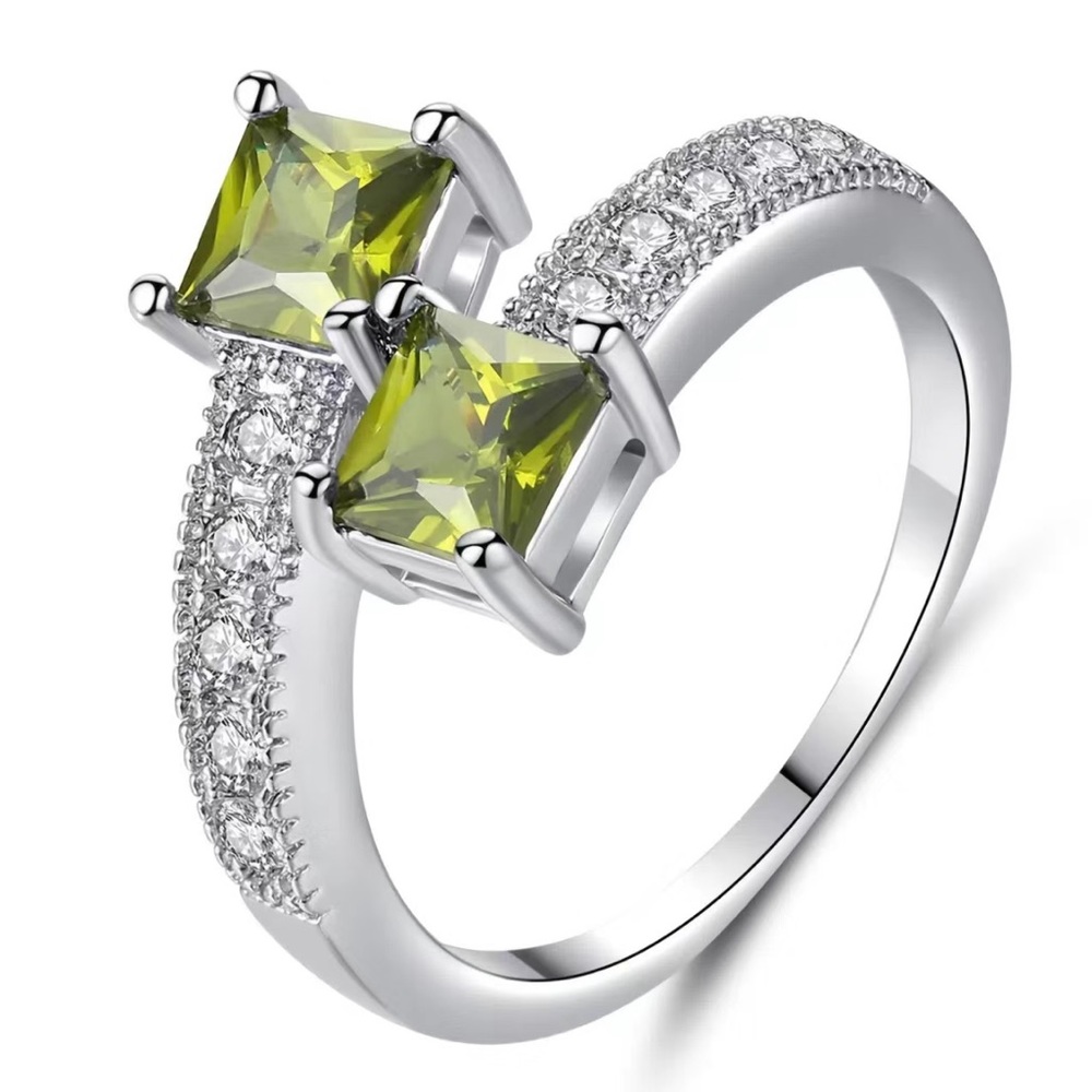 Light green Princess Cut Ring